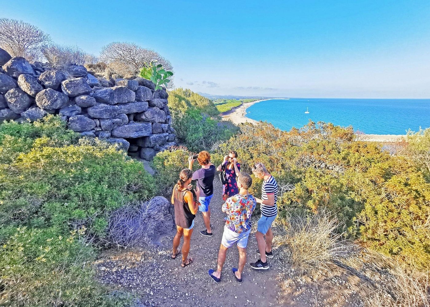 Between Nuraghi and Cannonau Wine2